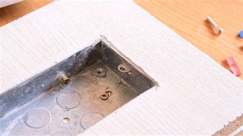 electrical back box repair clip|broken electrical outlet box.